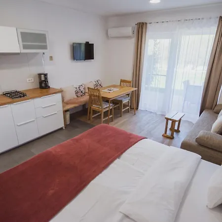 Pr'Fik Apartments Kranj Room photo